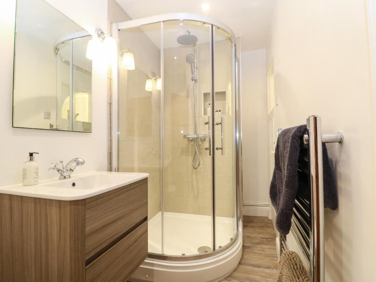 Dolphin House Holiday home Burford